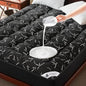 100% Waterproof King Size Mattress Topper, Thick Pillow Top Mattress Pad，Up to 25 Inch Deep Pocket,Soft Breathable Mattress Pad for Back Pain, Protector Cover(Black)