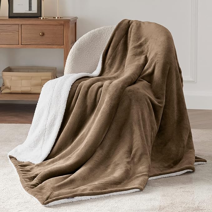 Bedsure GentleSoft Sherpa Fleece Throw Blanket for Couch - Thick and Warm Throw for Women and Men, Soft Fuzzy Plush Kids Blanket for Winter, Camel, 50x60 Inches