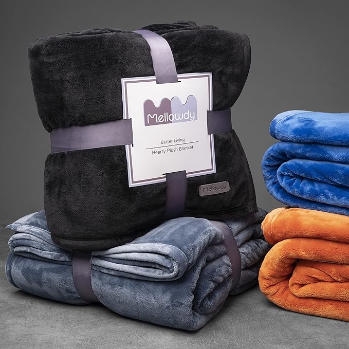 Mellowdy Extra Thick Hearty Plush Flannel Blanket (Matte Black, 108x90) - 500GSM King Size Warm Blanket for Winter, Fall | Soft, Fluffy, Cuddly, Perfect for Bed, Oversized Throw for Couch, Sofa