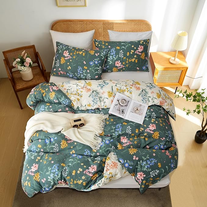 Floral Duvet Cover Queen Size Vintage Floral On Green Bedding Set 3 Pieces Women Men Romantic Pink Blue Flower Ultra Soft Reversible Fall Duver Cover with 2 Pillowcases