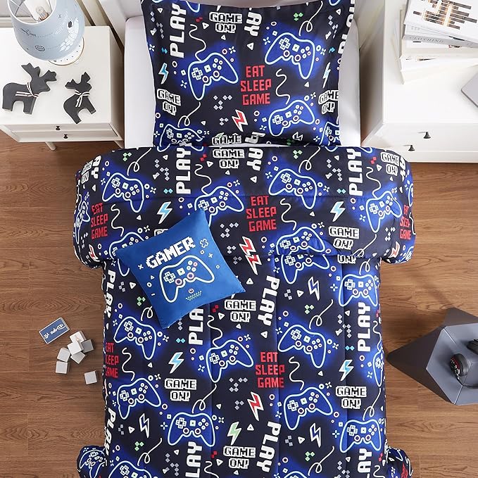 Kids Comforter Set Full Size for Boys, Glow in The Dark Gamer Bedding Set 1 Comforter, 1 Decor Pillow, 2 Pillow Shams