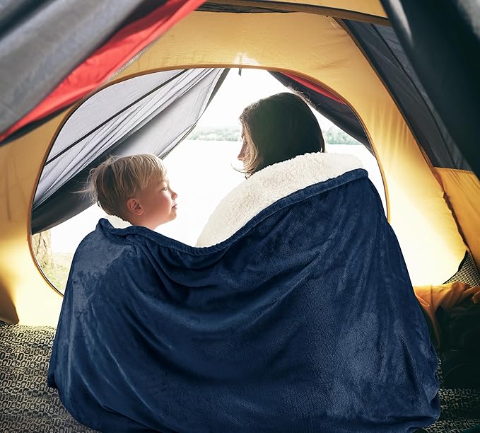 Utopia Bedding Sherpa Blanket King Size (Navy, 90x102 Inches) - Soft Lightweight Plush Fleece Reversible Blanket for Bed, Sofa, Couch, Camping and Travel