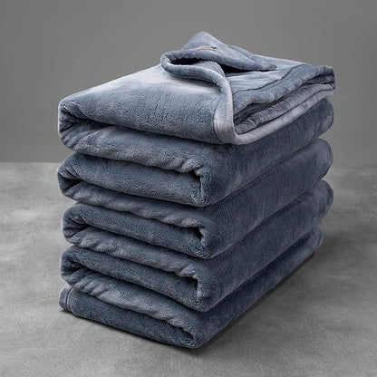 Mellowdy Extra Thick Hearty Plush Flannel Blanket (Dark Grey, 108x90) - 500GSM King Size Warm Blanket for Winter, Fall | Soft, Fluffy, Cuddly, Perfect for Bed, Oversized Throw for Couch, Sofa