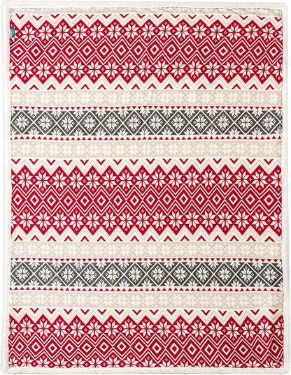 PAVILIA Premium Christmas Sherpa Throw Blanket, Red White Snowflake Holiday Blanket, Ultra-Soft Reversible Fleece Winter Throw for Home Decoration, Cozy Plush 50x60