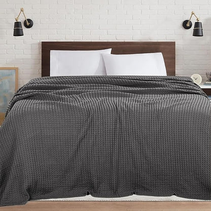 HILLFAIR 100% Cotton Blanket- 120"x120" XXL Oversized King Bed Blankets- Family Size 10 ft x 10 ft Big- Waffle Blankets- All Season Soft Breathable- Extra Large King Cotton Blanket for Bed- Grey