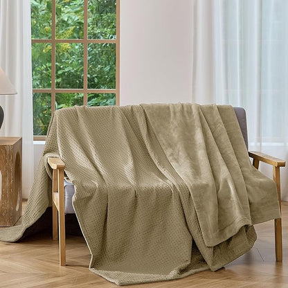 CHUFFED Cotton Waffle Blanket King Size - Plush Milk Velvet & Reversible Waffle Weave,Anti-Static 500Gsm Design，Thick Cozy Soft Winter Blanket for Bed, Couch, Sofa - Khaki, 104x90 Inches