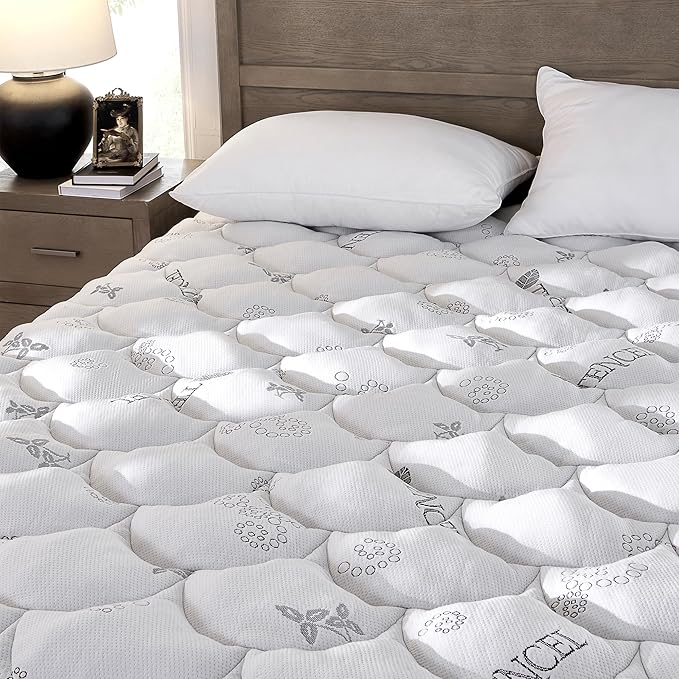 Softhour Padded Topper Queen Size 40% Tencel Blend Rayon from Bamboo and Cotton Filled Mattress Cover, Thick, Luxurious and Comfort Mattress Pad, Deep Pocket for 21" Mattress