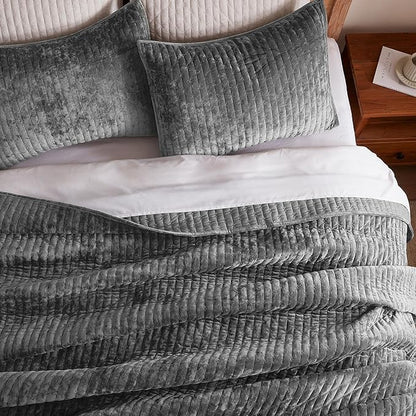 LEAONME Oversized King Quilt 120''x120'', Lightweight Grey Velvet Comforter Set with 2 Matching Shams, Soft Cross Stitch Bedspread Coverlet, Oversized King Bedding Set for All Season