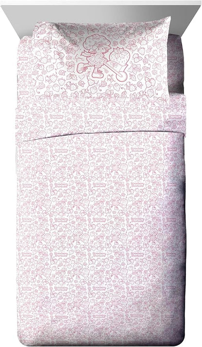 Jay Franco Kids Comforter Set Includes Sheets and Pillow Covers - Soft and Cozy Bed Set for Stylish Room Decor, Blue - Strawberry Shortcake. 5 Piece Twin Size Bedding