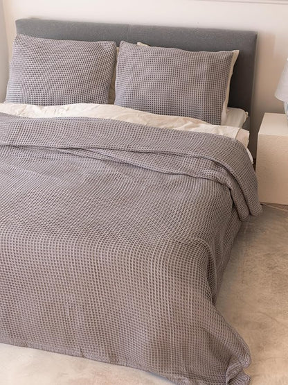 100% Turkish Cotton Waffle Blanket King Size Grey - Premium Quality, Light and Airy Waffle Weave All-Season Quilt - Lux Decorative Bedspread (Gray, King Size 95" x 110" Inch)