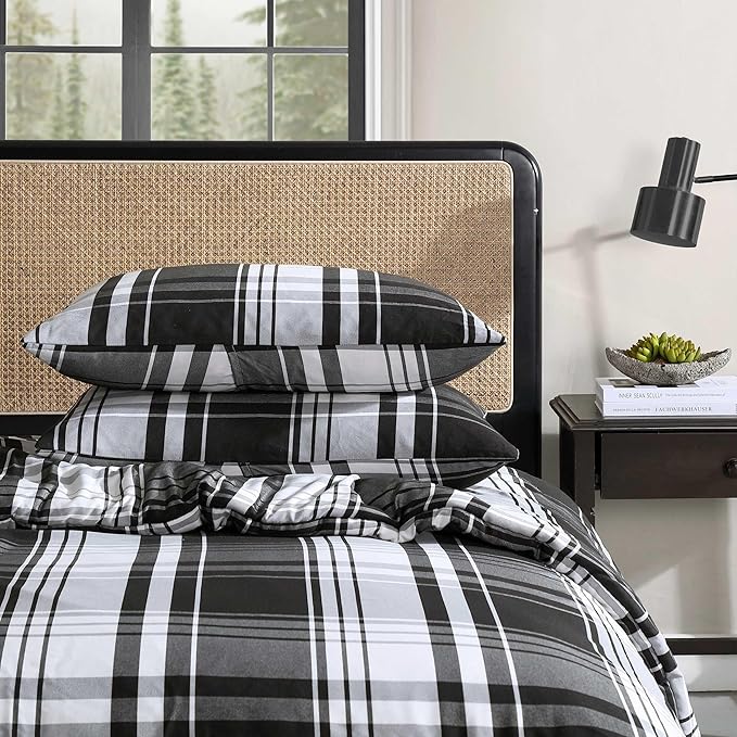 Eddie Bauer - King Comforter Set, Super Soft Reversible Bedding with Matching Shams, Plaid Home Decor, Oeko-Tex Certified (Saddle Mountain Plaid Black, King)