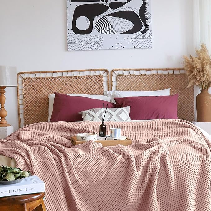 100% Turkish Cotton Waffle Blanket King Size Pink - Premium Quality, Light and Airy Waffle Weave All-Season Quilt - Lux Decorative Bedspread (Pink Powder, King Size 95" x 110" Inch)