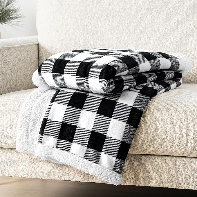 PAVILIA Black and White Buffalo Plaid Sherpa Throw Blanket for Couch Twin, Soft Fuzzy Flannel Blanket for Bed, Plush Checkered Fleece Blanket and Throws, Warm Thick Winter Blanket Gift, 60x80