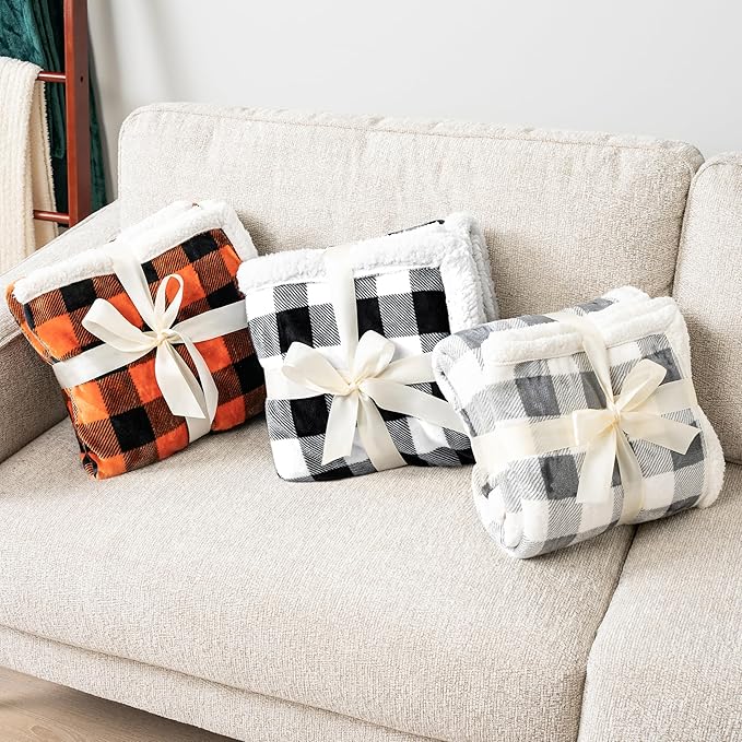 Pavilia Black White Buffalo Plaid Sherpa Bed Blanket Queen, Plush Checkered Fleece, Soft Fuzzy Flannel Large for Couch Sofa, Warm Heavy Thick Winter Gift, 90x90