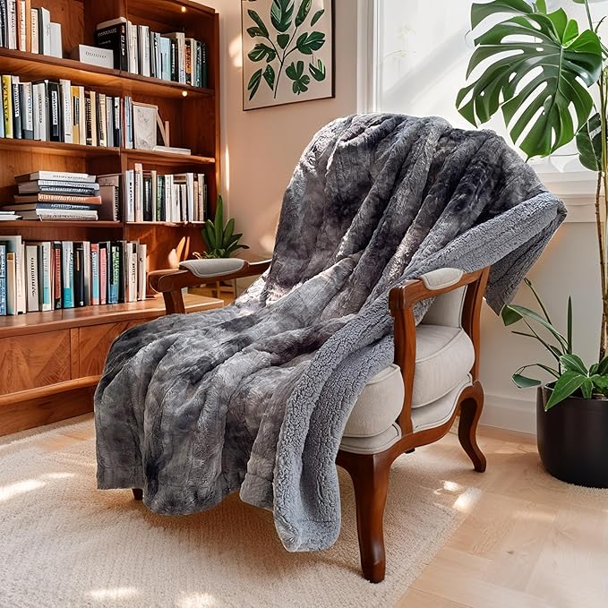 Electric Heated Blanket Throw Size 50" x 60", Super Cozy Warmth Soft with 4 Heating Levels & 4 Hours Auto Off, Plush Faux Fur, Machine Washable, Home Office Use, Gradient Gray