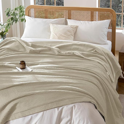 CHUFFED Cotton Waffle Blanket Queen Size-Plush Milk Velvet & Reversible Waffle Weave,Anti-Static 500Gsm Design，Thick Cozy Soft Winter Blanket for Bed, Couch, Sofa - Oatmeal, 90x90 Inches
