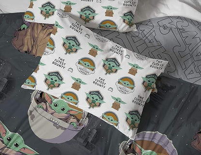 Jay Franco Star Wars The Mandalorian The Child 5 Piece Queen Bed Set - Includes Reversible Comforter & Sheet Set - Bedding Features Baby Yoda - Super Soft Fade Resistant Microfiber Official Product
