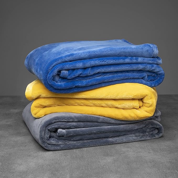 Mellowdy Extra Thick Hearty Plush Flannel Blanket (Sapphire Blue, 90x90) - 500GSM Queen Size Warm Blanket for Winter, Fall | Soft, Fluffy, Cuddly, Perfect for Bed, Oversized Throw for Couch, Sofa