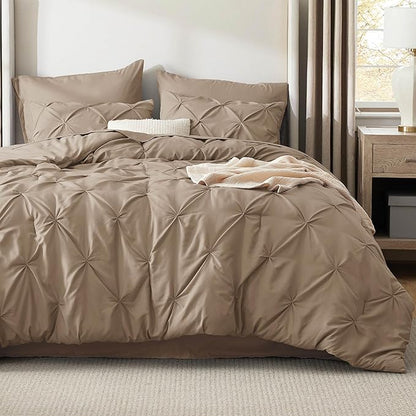 Bedsure Twin Comforter Set Khaki - Bed in a Bag Twin Size Bedding 5 Pieces, GentleSoft™ Pintuck Bed Set Gift for Family, Pinch Pleat Khaki Comforter with Sheets, Pillowcase & Sham